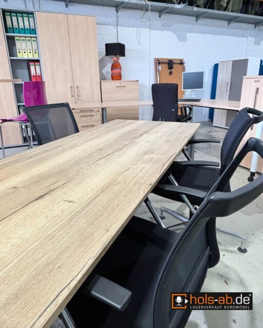 Auf der Suche nach neuen Büromöbeln?Bei uns sicherst du dir hochwertige Büromöbel zu unschlagbaren Preisen – direkt aus unserem Lager! 🙌Vom ergonomischen Bürostuhl bis zum praktischen Schreibtisch: Wir haben alles, was dein Büro oder Homeoffice braucht.📍 Ort: Alter Postweg 187, 48599 Gronau⏰ Wann: nach Terminvereinbarung oder samstags von 10:00 bis 12:30 Uhr👉 Komm vorbei und entdecke dein Büro neu!#Lagerverkauf #Büromöbel #Ergonomisch #Homeoffice #Schnäppchen #Gronau #Hannover