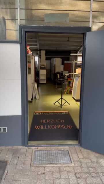 Die letzte Arbeitswoche ist gestartet. Kommt alle gut und entspannt durch! #holsab #gronau #hannover #lagerverkauf #büromöbel #gebrauchtebüromöbel #ergonomie #nachhaltigkeit