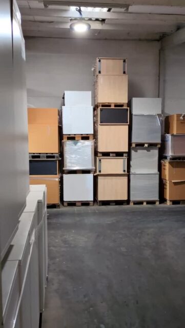 Sehen wir uns morgen? 10-12:30Uhr #neueware #lagerverkauf #büromöbel #gebrauchtebüromöbel #neuebüromöbel