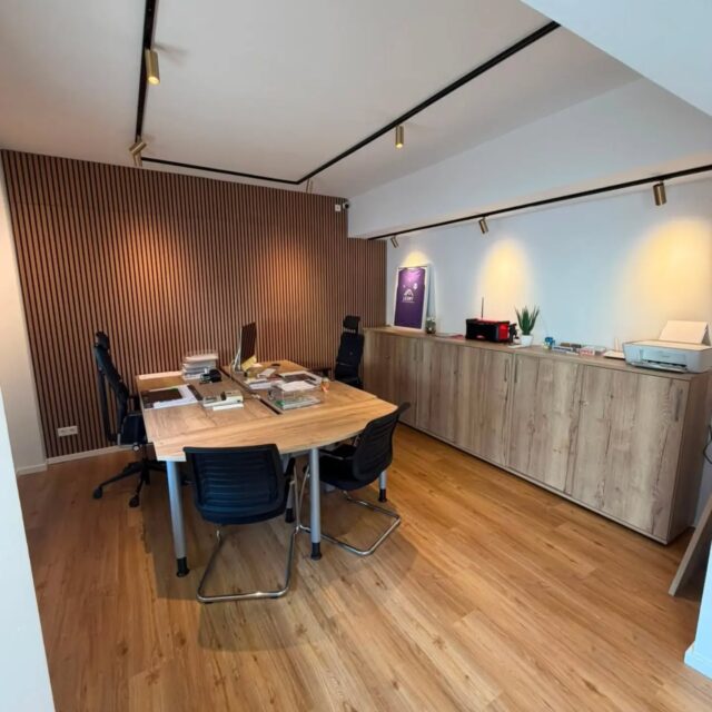 Der mix aus gebraucht und neu schont nicht nur euren Geldbeutel.... Sieht auch noch verdammt gut aus! 

#holsab #hannover #gronau #büromöbel #neu